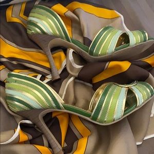 This shoe has a heel 3” and is from South Africa